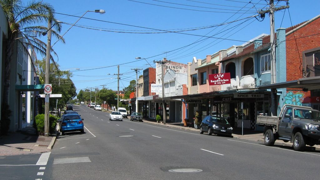 central strip in gardenvale 3185